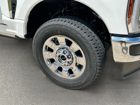 New 2026 Ford F250 4x4 Crew Cab Super Duty image 20