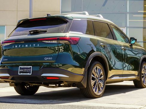 Certified 2026 INFINITI QX60 Luxe w/ Cargo Package image 12