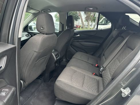 Used 2021 Chevrolet Equinox LT FWD image 31