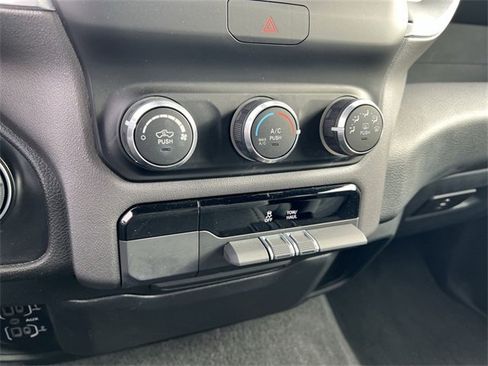 Used 2022 RAM 1500 Big Horn image 15
