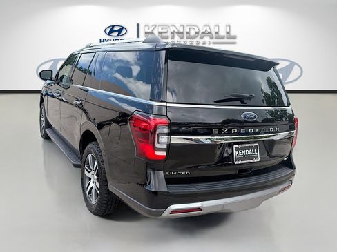 Used 2024 Ford Expedition Max Limited RWD image 4