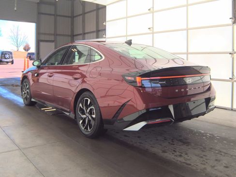 Used 2024 Hyundai Sonata SEL FWD image 16