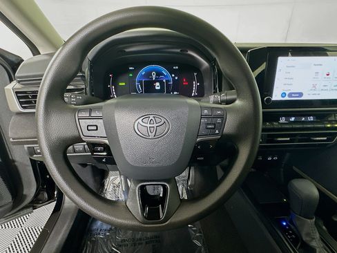 Certified 2026 Toyota Camry LE FWD image 15