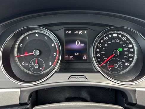 Used 2019 Volkswagen Atlas SE w/ Panoramic Sunroof Package FWD image 24
