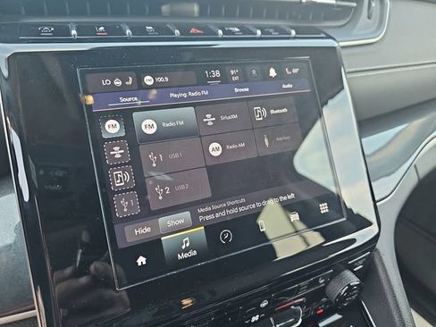 Used 2023 Jeep Grand Cherokee L Laredo w/ Luxury Tech Group I AWD/4WD image 27