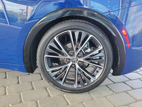 Certified 2024 Toyota Prius Limited image 11