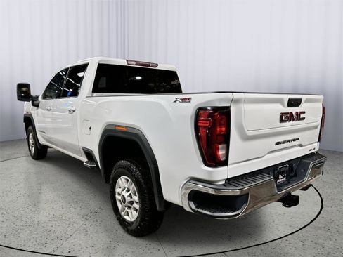 Used 2023 GMC Sierra 2500 SLE w/ SLE Convenience Package image 10
