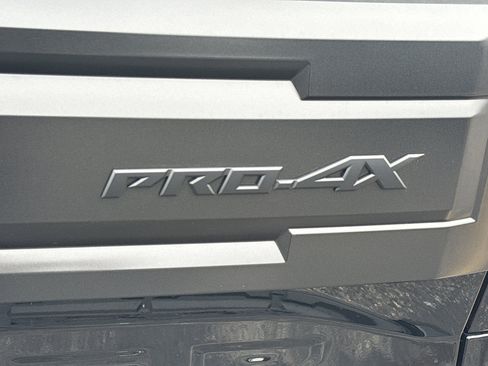 New 2026 Nissan Frontier PRO-4X w/ Pro-4x Convenience Package image 10
