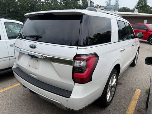 Used 2019 Ford Expedition Limited w/ Equipment Group 302A AWD/4WD image 2