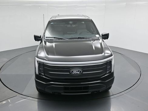 New 2025 Ford F150 Lightning Lariat image 37