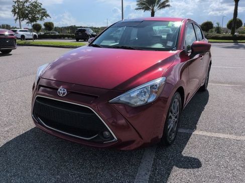 Used 2019 Toyota Yaris LE FWD image 8