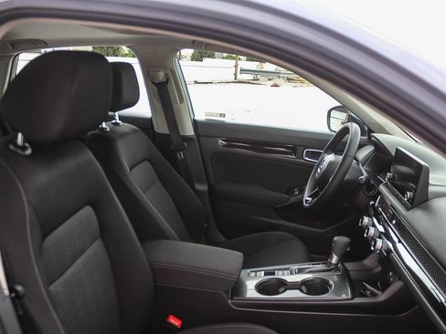 Certified 2024 Honda Civic EX image 17