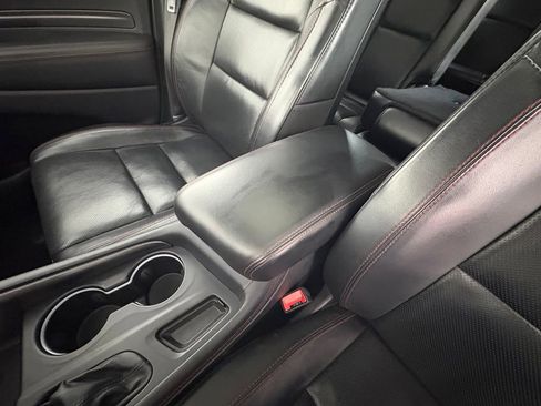 Used 2024 Dodge Durango GT RWD image 33