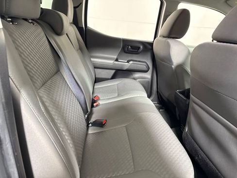 Used 2023 Toyota Tacoma SR AWD/4WD image 15