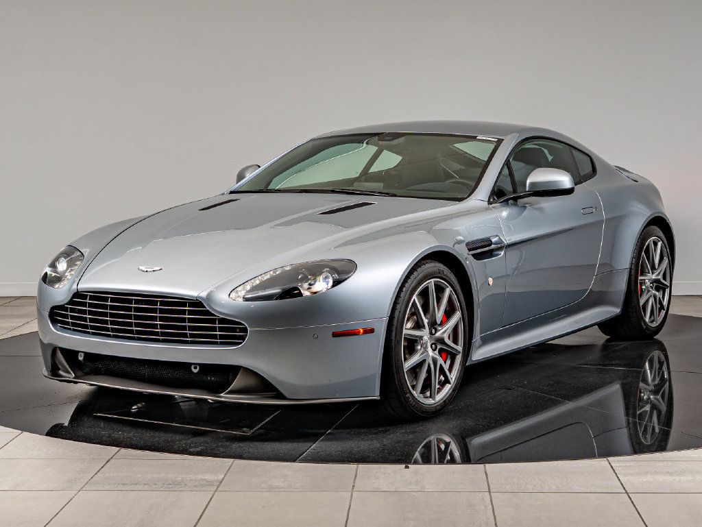 Used 2015 Aston Martin V8 Vantage GT RWD image 1