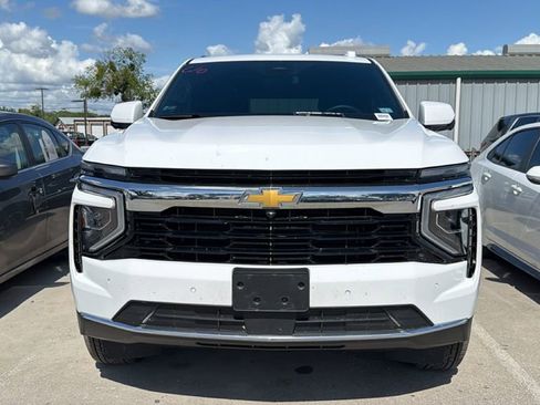 Used 2025 Chevrolet Tahoe LS w/ Max Trailering Package AWD/4WD image 2