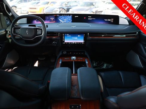 Used 2025 Lincoln Navigator Black Label AWD/4WD image 26