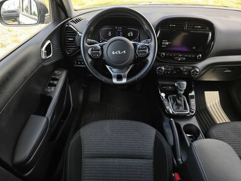 Certified 2023 Kia Soul EX FWD image 19