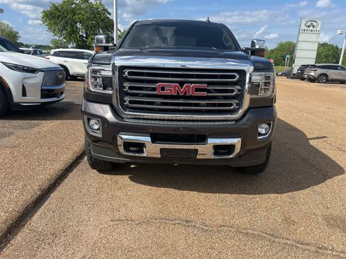 Used 2015 GMC Sierra 2500 SLT w/ Duramax Plus Package image 22