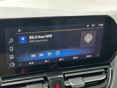 Used 2025 Chevrolet TrailBlazer RS w/ Driver Confidence Package image 18