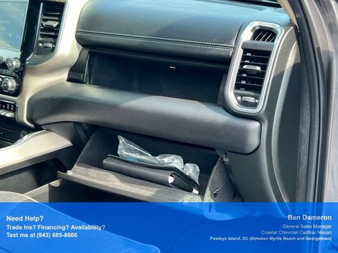 Used 2019 RAM 1500 Laramie AWD/4WD image 29