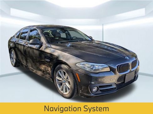 Used 2015 BMW 528i Sedan image 4
