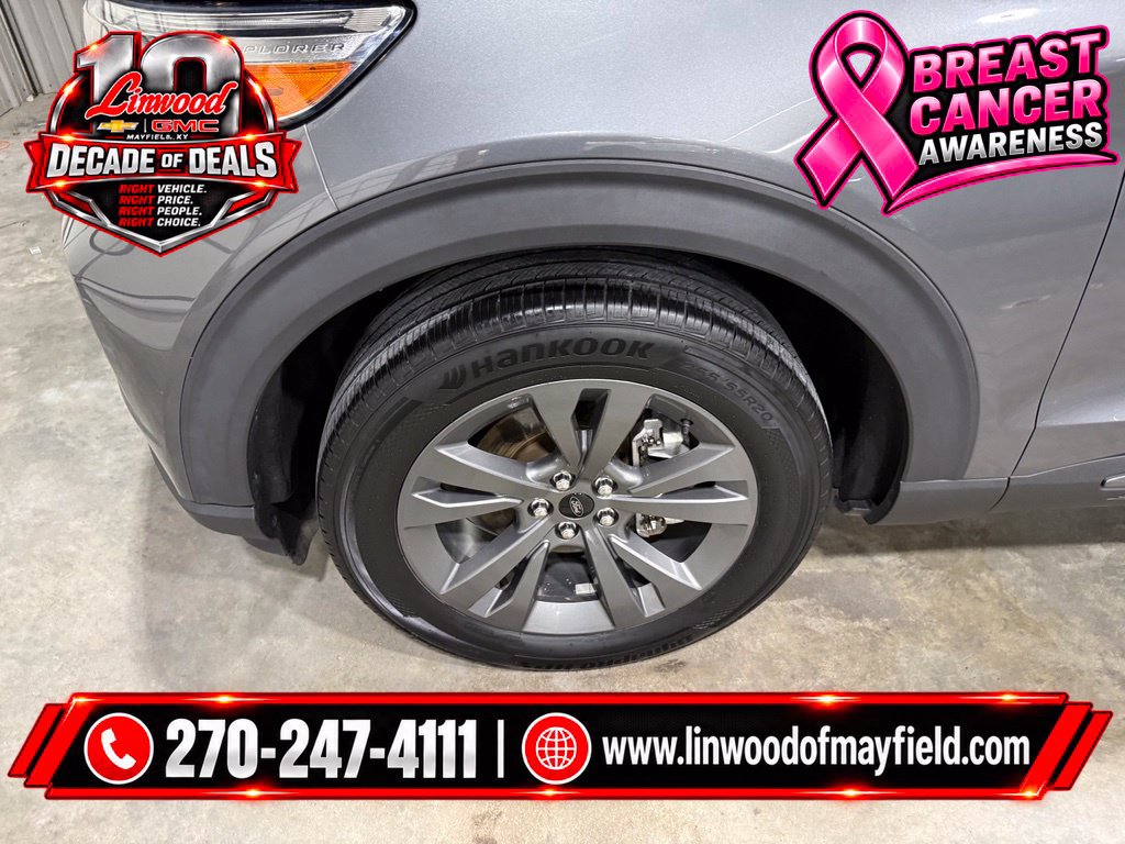 Used 2021 Ford Explorer XLT w/ Equipment Group 202A AWD/4WD image 6