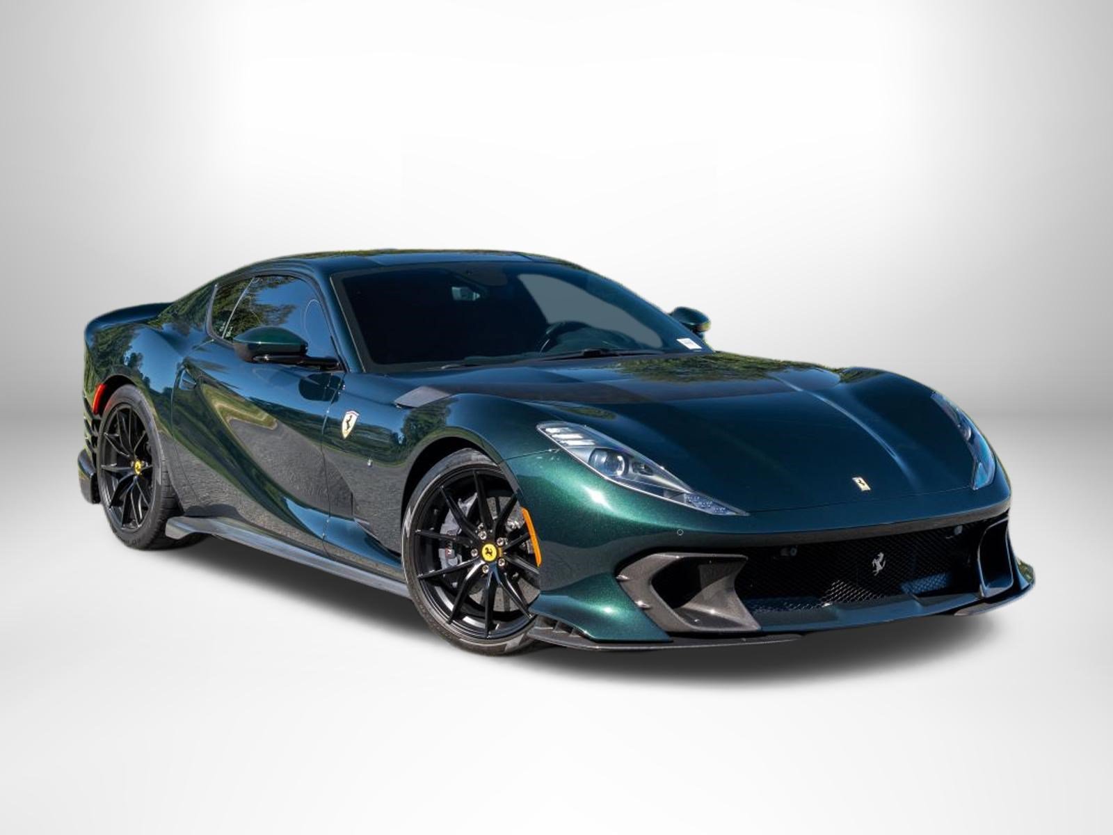 Used 2022 Ferrari 812 Competizione RWD image 1