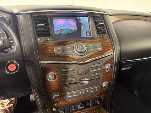 Used 2019 Nissan Armada Platinum w/ Captain's Chairs Package RWD image 16