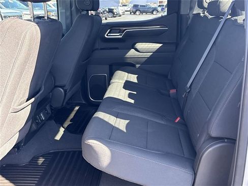 Certified 2025 Chevrolet Silverado 1500 LT image 24