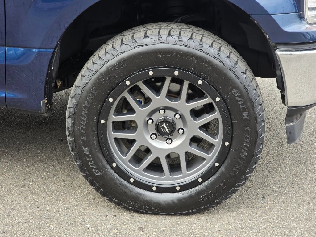 Used 2019 Ford F150 XLT w/ Heavy-Duty Payload Package AWD/4WD image 9