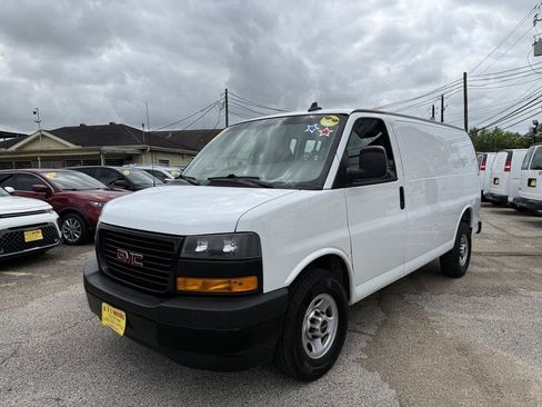 Used 2019 GMC Savana 2500 w/ Communications Package RWD image 7