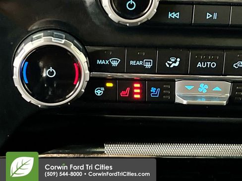 Used 2023 Ford F150 Lariat w/ Equipment Group 502A High AWD/4WD image 23