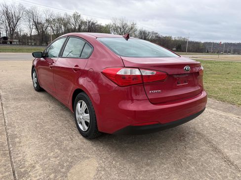 Used 2016 Kia Forte LX w/ LX Popular Package image 5