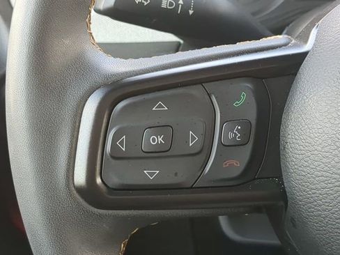 Used 2024 Jeep Wrangler Unlimited image 28