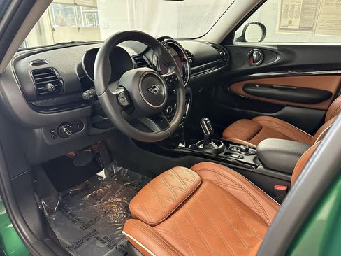 Certified 2023 MINI Cooper Clubman S w/ Signature Upholstery Package image 9