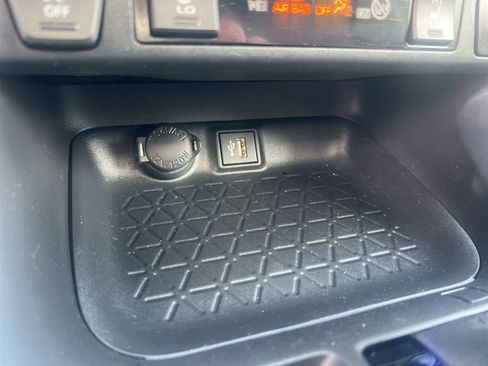 Used 2023 Toyota RAV4 XLE w/ Convenience Package AWD/4WD image 58