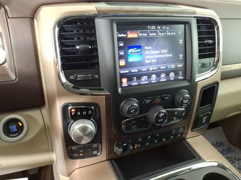 Used 2016 RAM 1500 Laramie Longhorn w/ Convenience Group AWD/4WD image 19