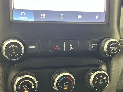 Used 2023 RAM 3500 Tradesman image 22