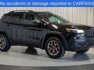 Used 2020 Jeep Cherokee Trailhawk w/ Cold Weather Group AWD/4WD video 2