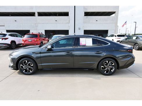 Certified 2025 Hyundai Sonata SEL FWD image 6
