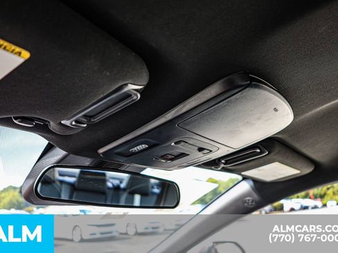 Used 2025 Toyota Camry SE image 57