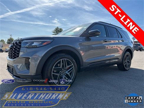 Used 2025 Ford Explorer ST-Line w/ ST-Line Street Pack image 1