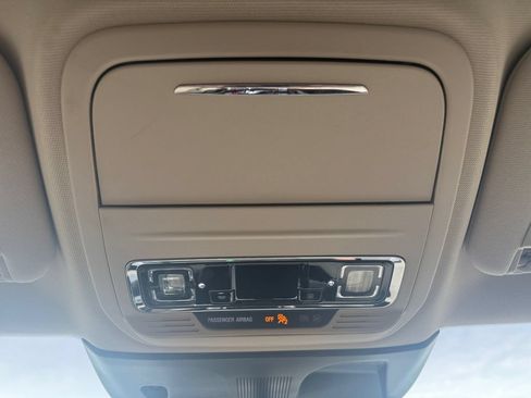 Used 2022 Lincoln Corsair FWD w/ Equipment Group 101A image 27