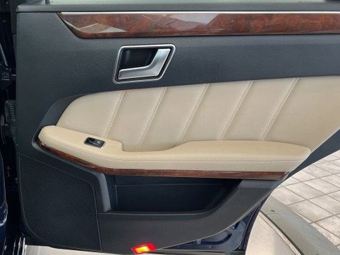 Used 2013 Mercedes-Benz E 350 Premium 1 Pkg Sport Pkg Blueto image 38