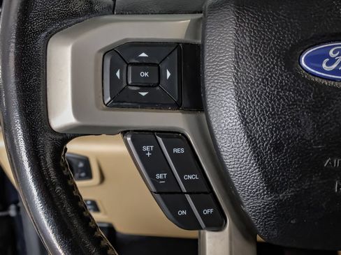 Used 2021 Ford F250 Lariat w/ Lariat Ultimate Package AWD/4WD image 17