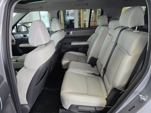New 2026 Hyundai Santa Fe Limited image 38