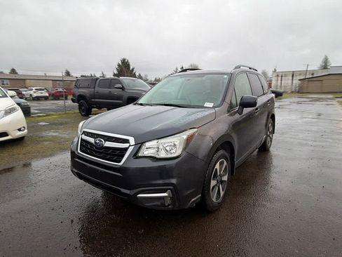 Used 2018 Subaru Forester 2.5i Premium image 2