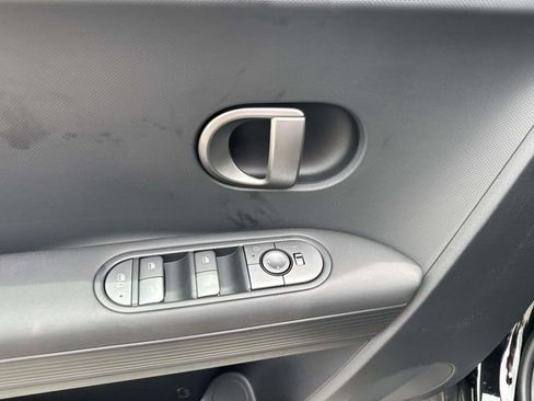 New 2026 Hyundai Ioniq 5 SEL RWD image 23