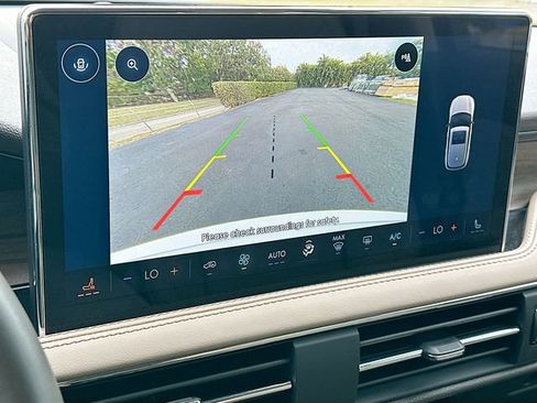 Used 2024 Lincoln Corsair Grand Touring image 14